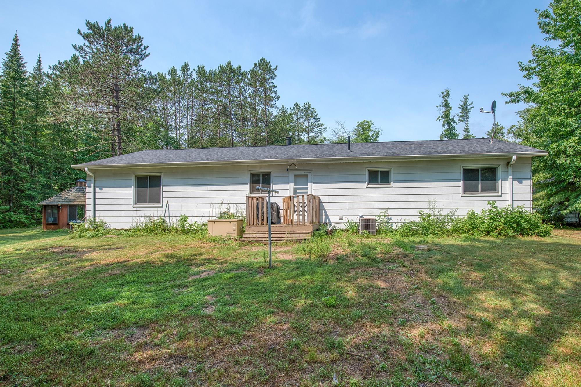 N11145 OAK LN