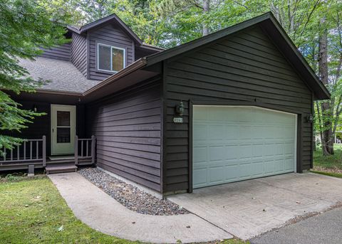 8593 DR PINK DR Minocqua WI 54548