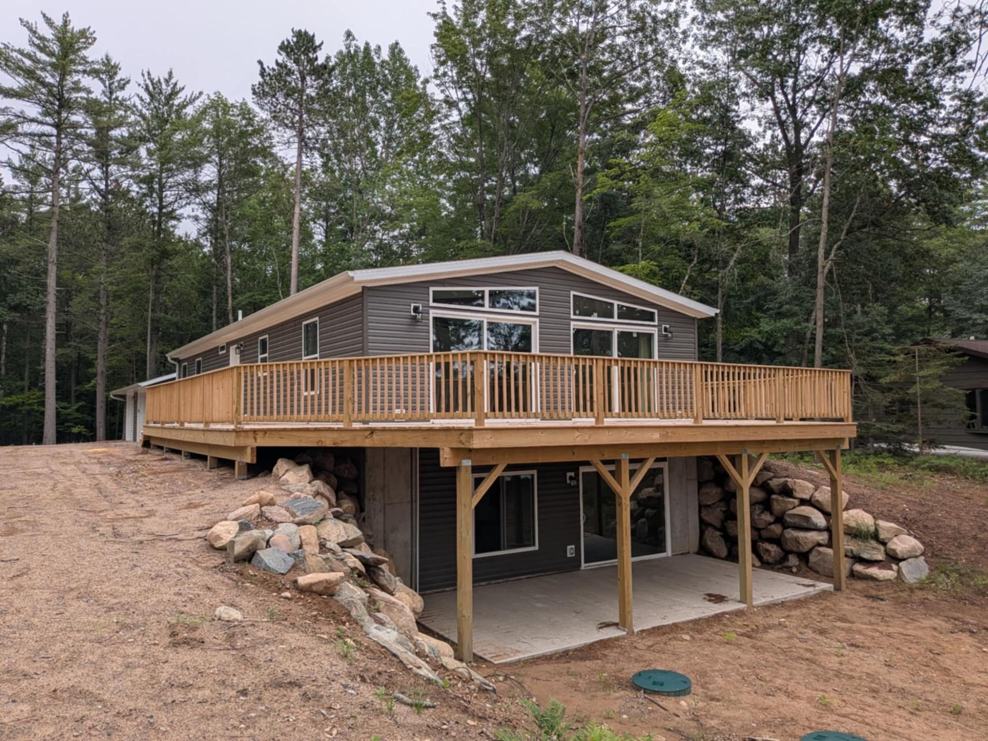 4533 WARNER DR