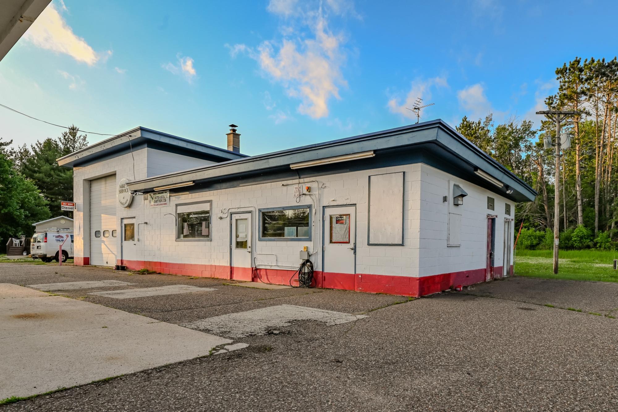 Photo 1 of 11 — N4505 HWY 55, White Lake, WI 54491