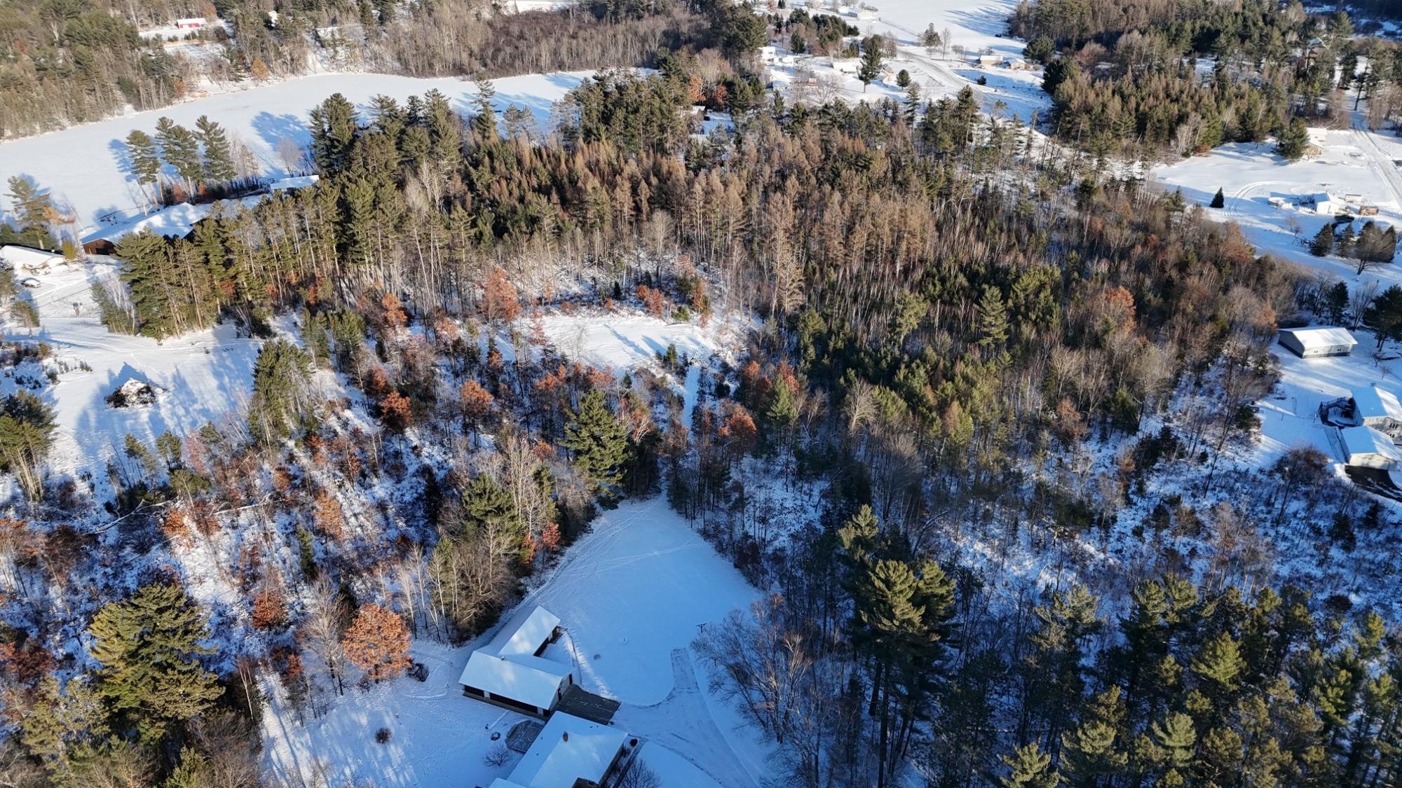 7.4 Acrs ROAD LAKE RD