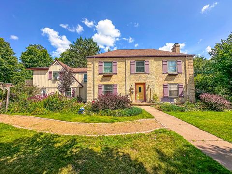 627 4th Ave S, Park Falls, WI 54552 - MLS#: 208519
