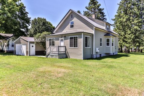225 WISCONSIN ST Park Falls WI 54552