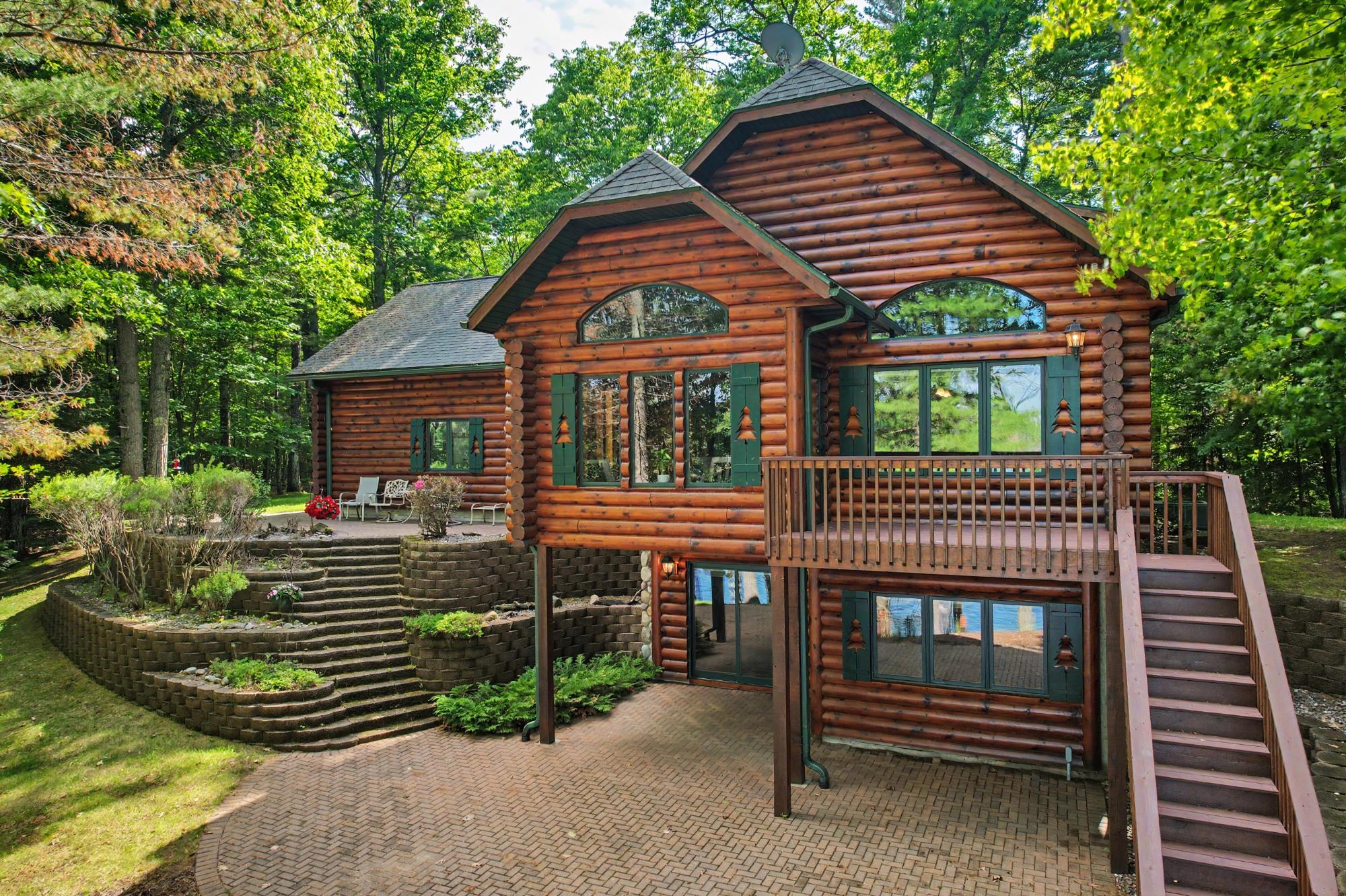 3287 KNOTTY PINE TR