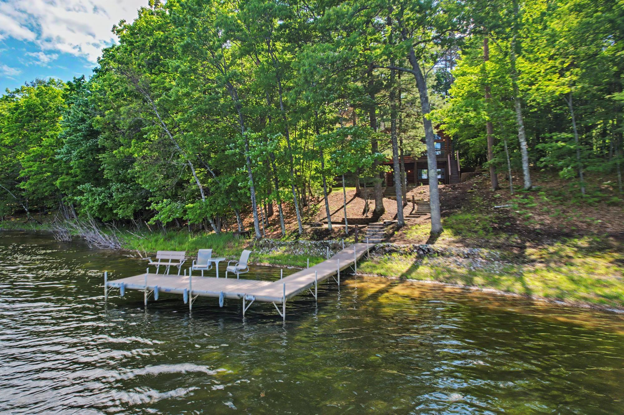 3287 KNOTTY PINE TR