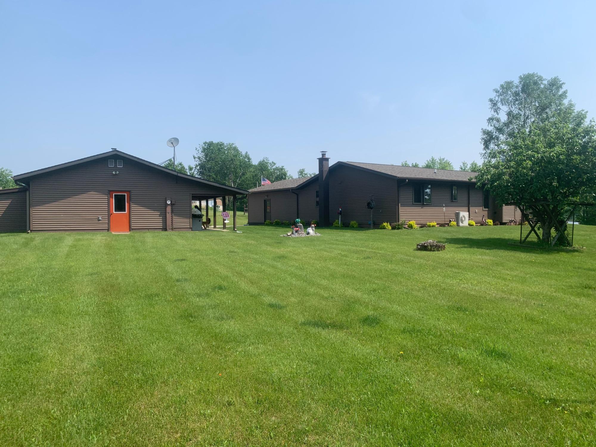 N16203 RIVER RD N