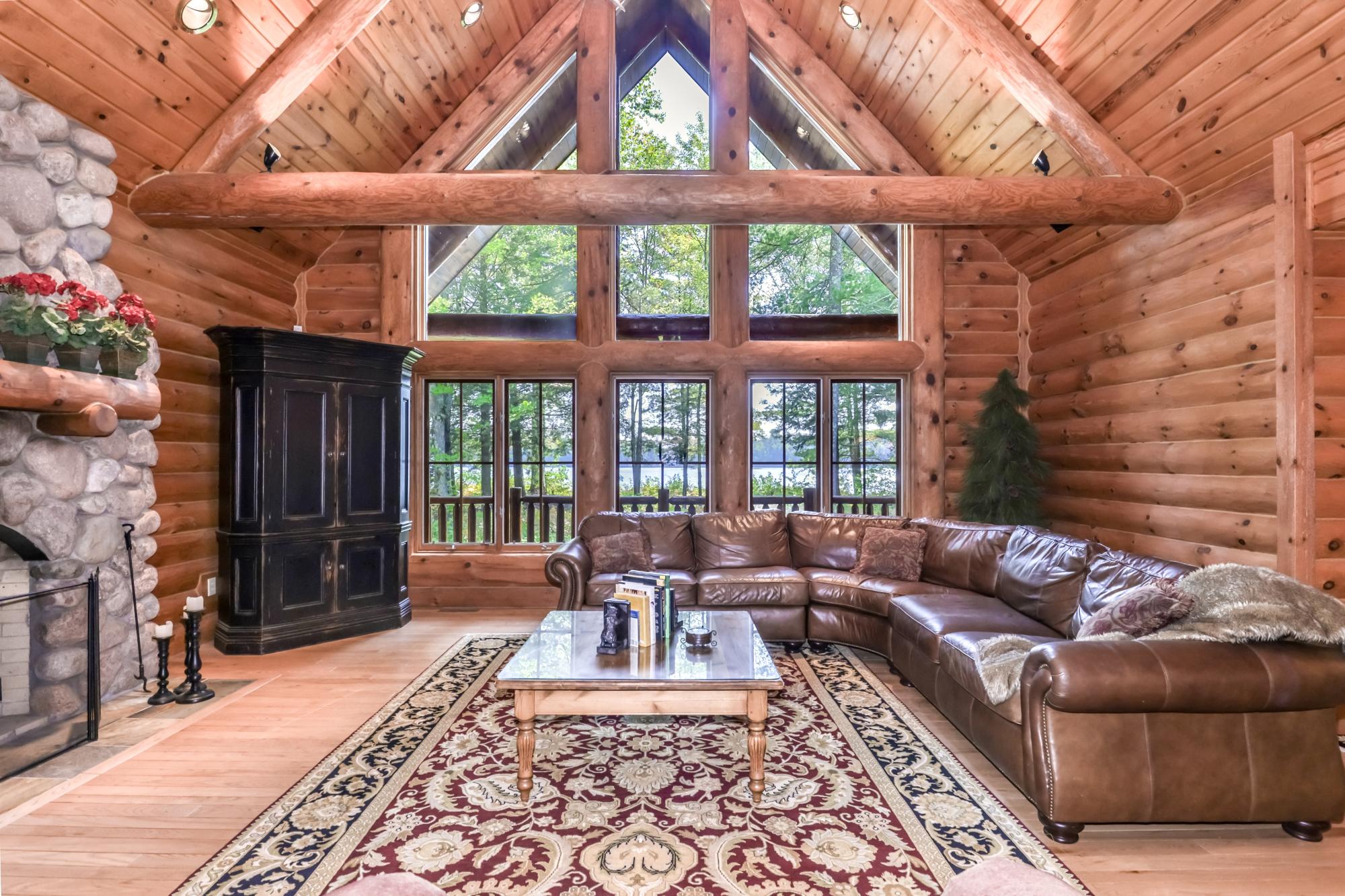 14077 SUGARBUSH TR