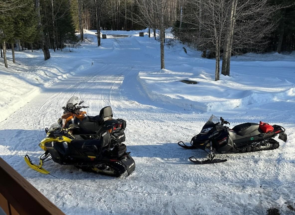 N16005 ISLAND LAKE RD