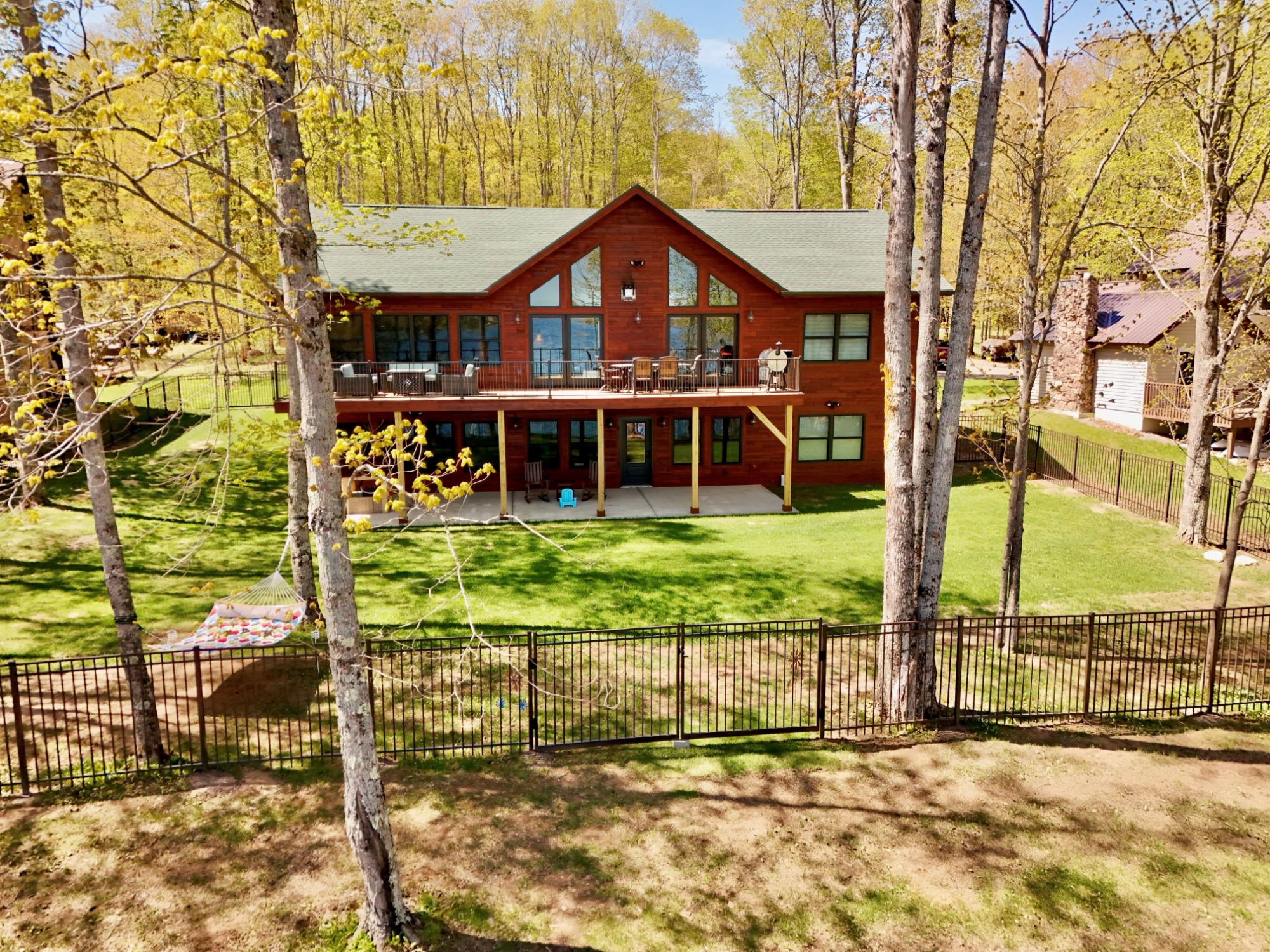 176 SUNSET SHORES RD