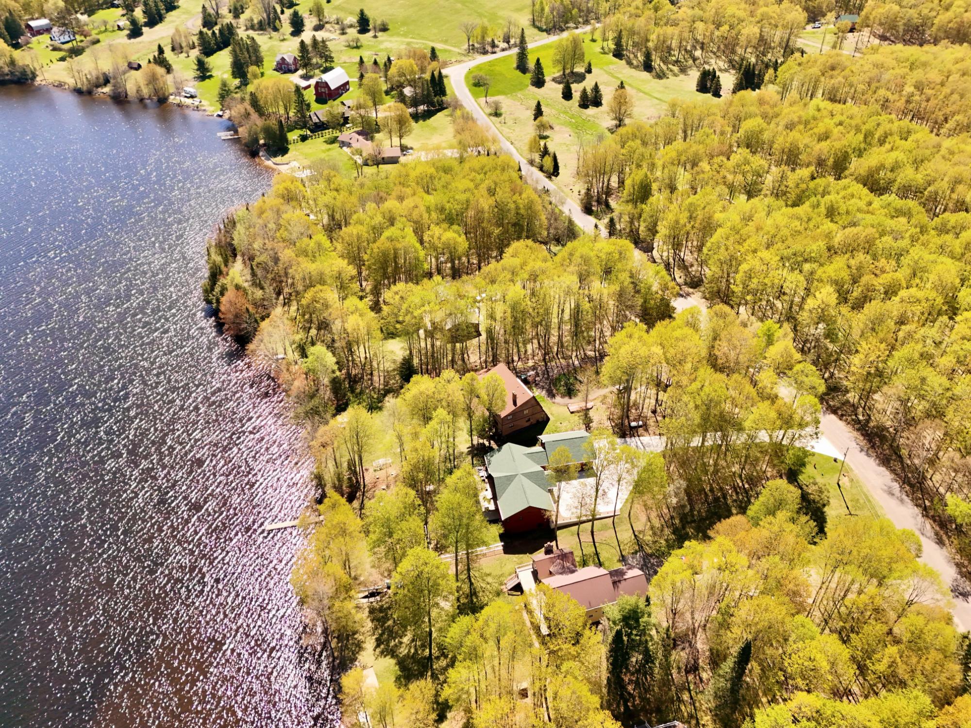 176 SUNSET SHORES RD