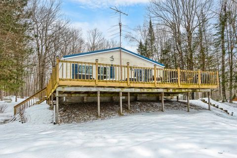 3077 BLACK LN Crandon WI 54520