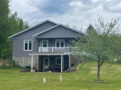 N12030 PRICE LAKE RD Park Falls WI 54552