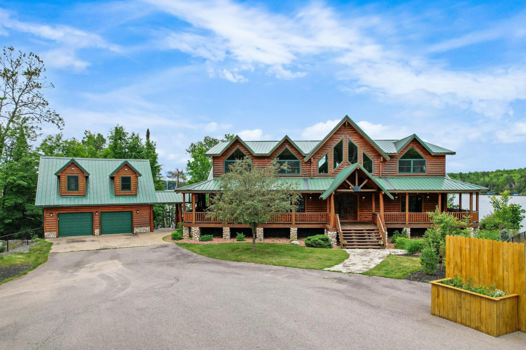 19960 THOUSAND ISLAND LAKE RD