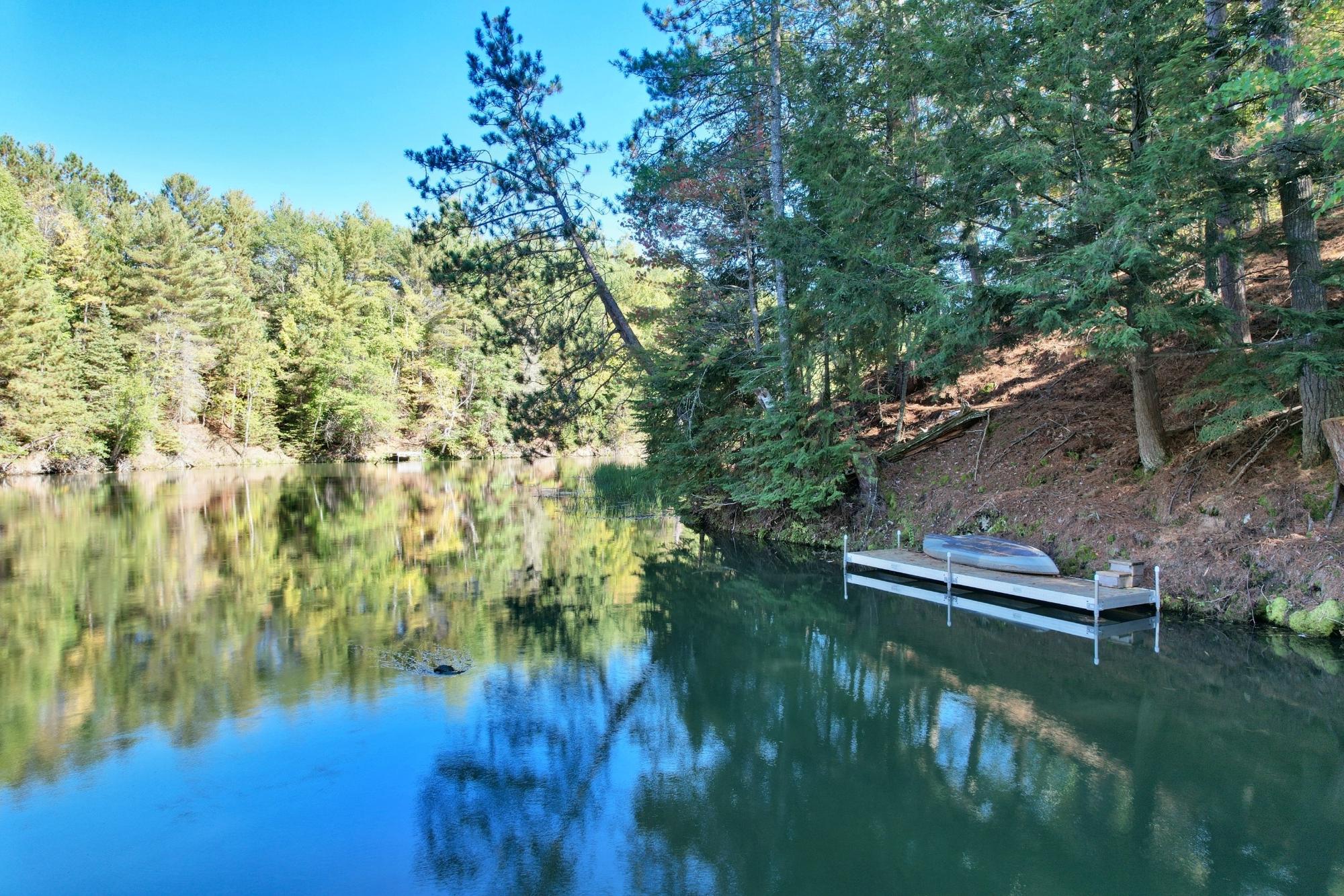 1369 RIVERVIEW DR