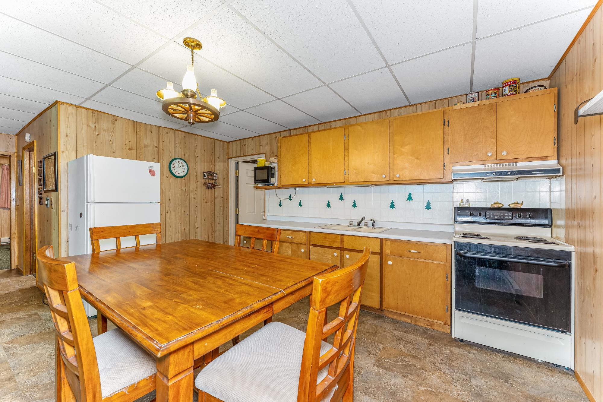 9088 SUMMERVIEW TR