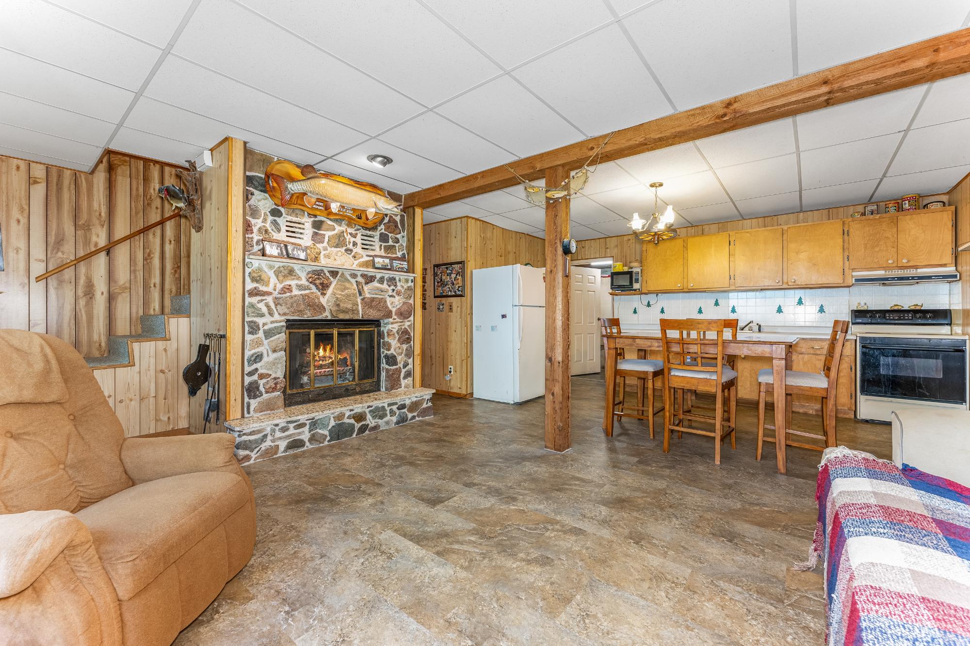 9088 SUMMERVIEW TR
