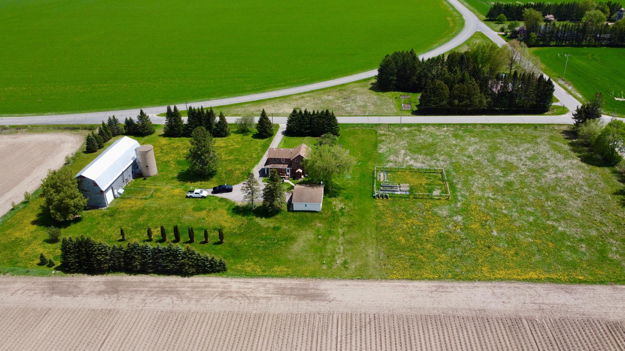 N5326 ANGLE RD