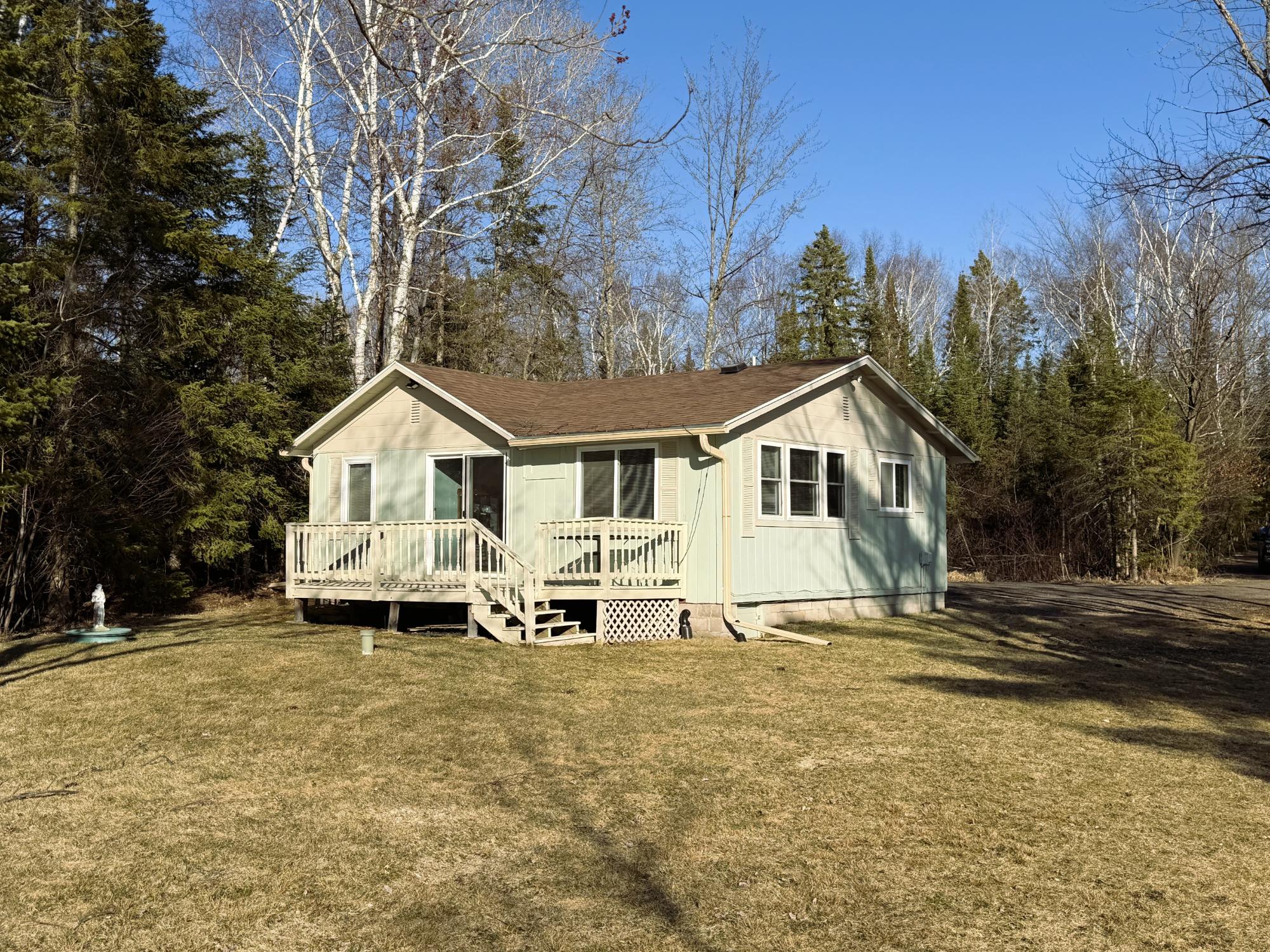 N10579 SOLBERG LAKE RD E