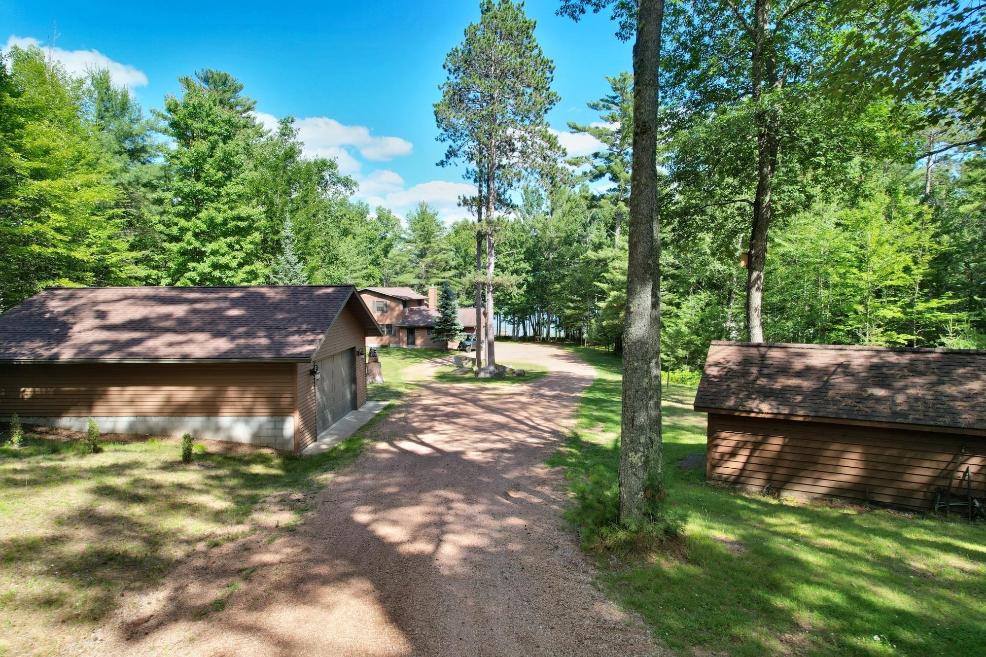 2718 PICKEREL POINT LN