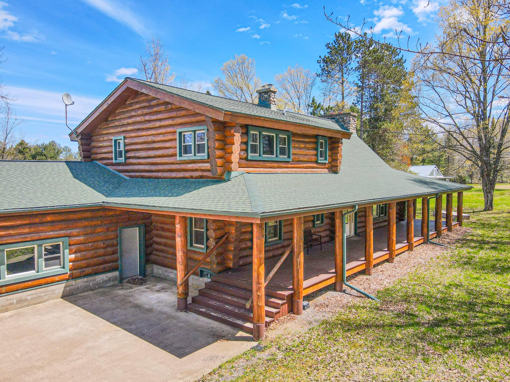 N13038 HICKS LANDING RD