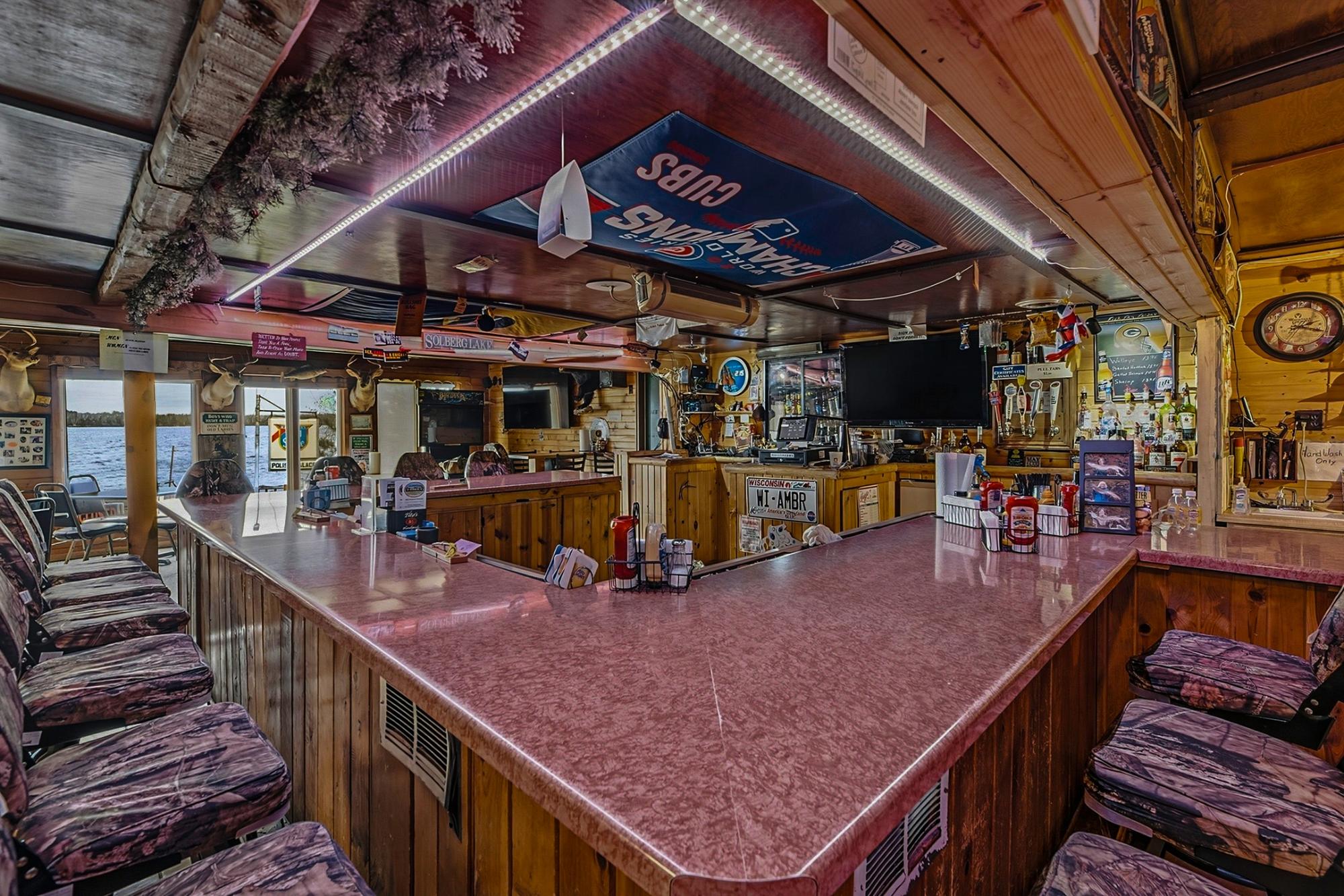 N10555 SOLBERG LAKE RD E