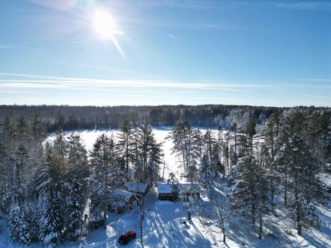 2471 CROKER LN Eagle River WI 54521