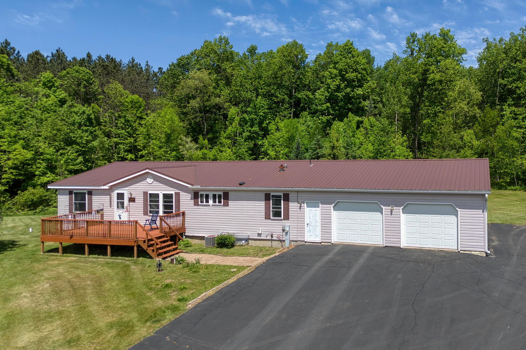 W10704 POPPLE LN