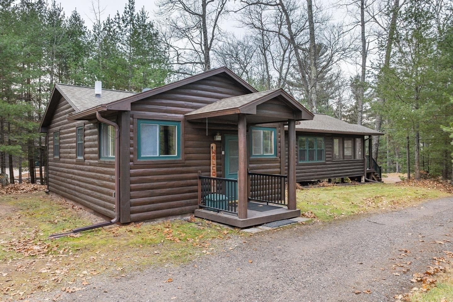 5835 POINT O PINES RD