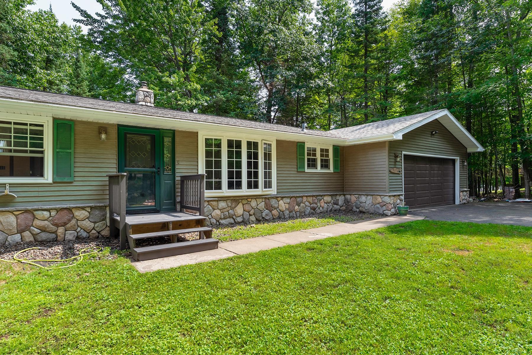 1542 MARSHA LN