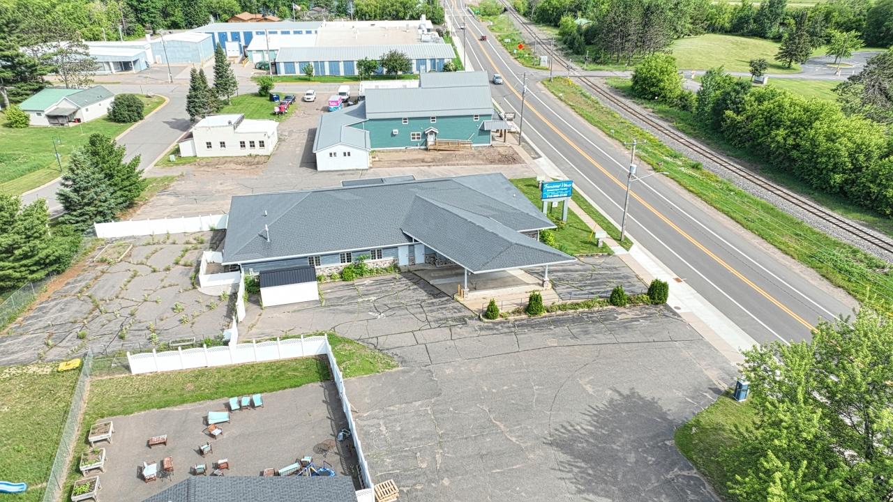 864 HWY 13