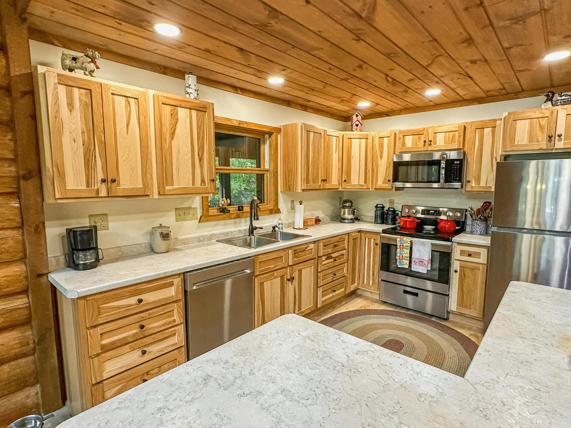 N11602 ESSEX RD
