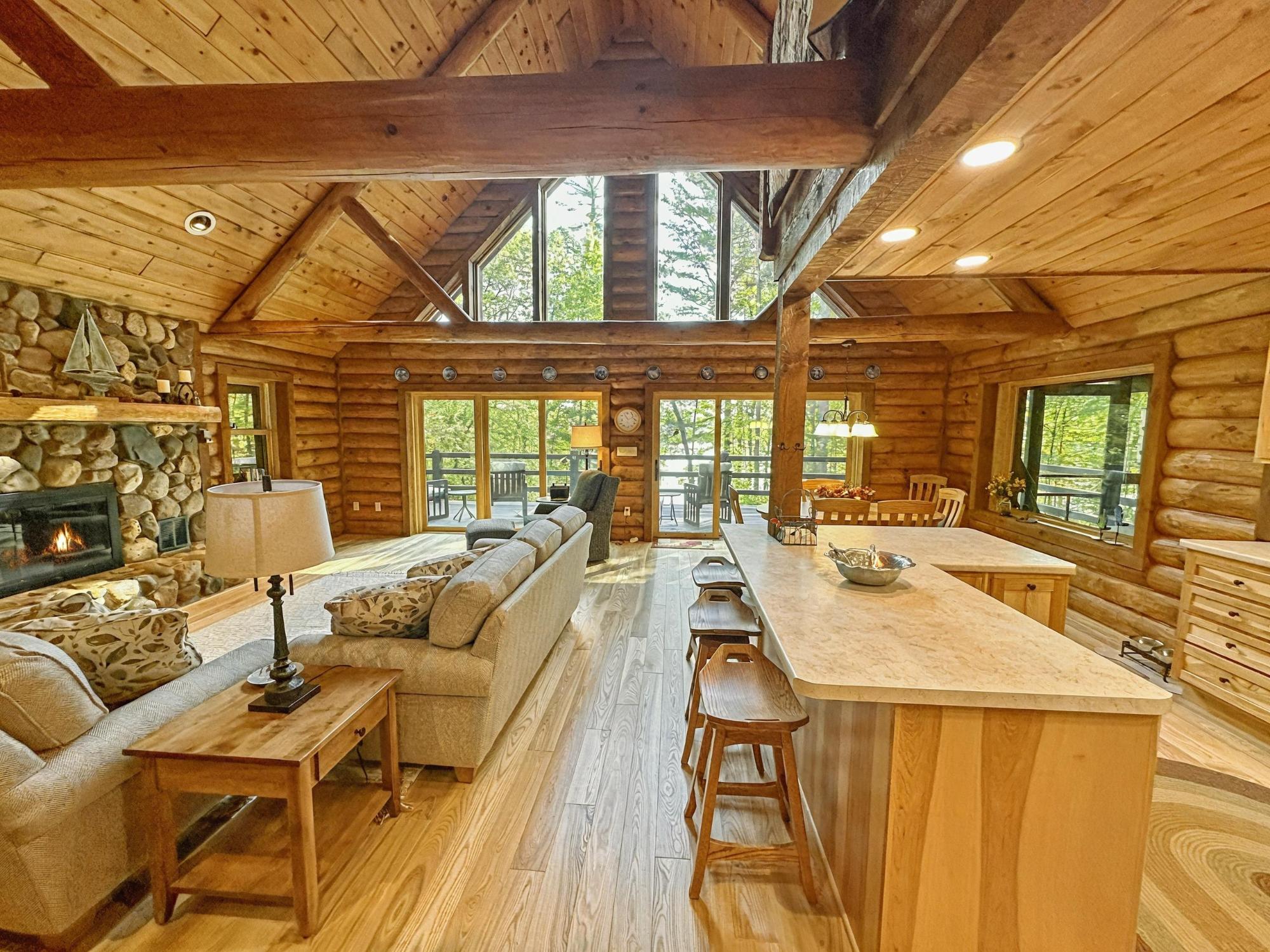 N11602 ESSEX RD