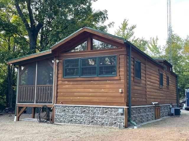 N5877 SAWYER LAKE RD