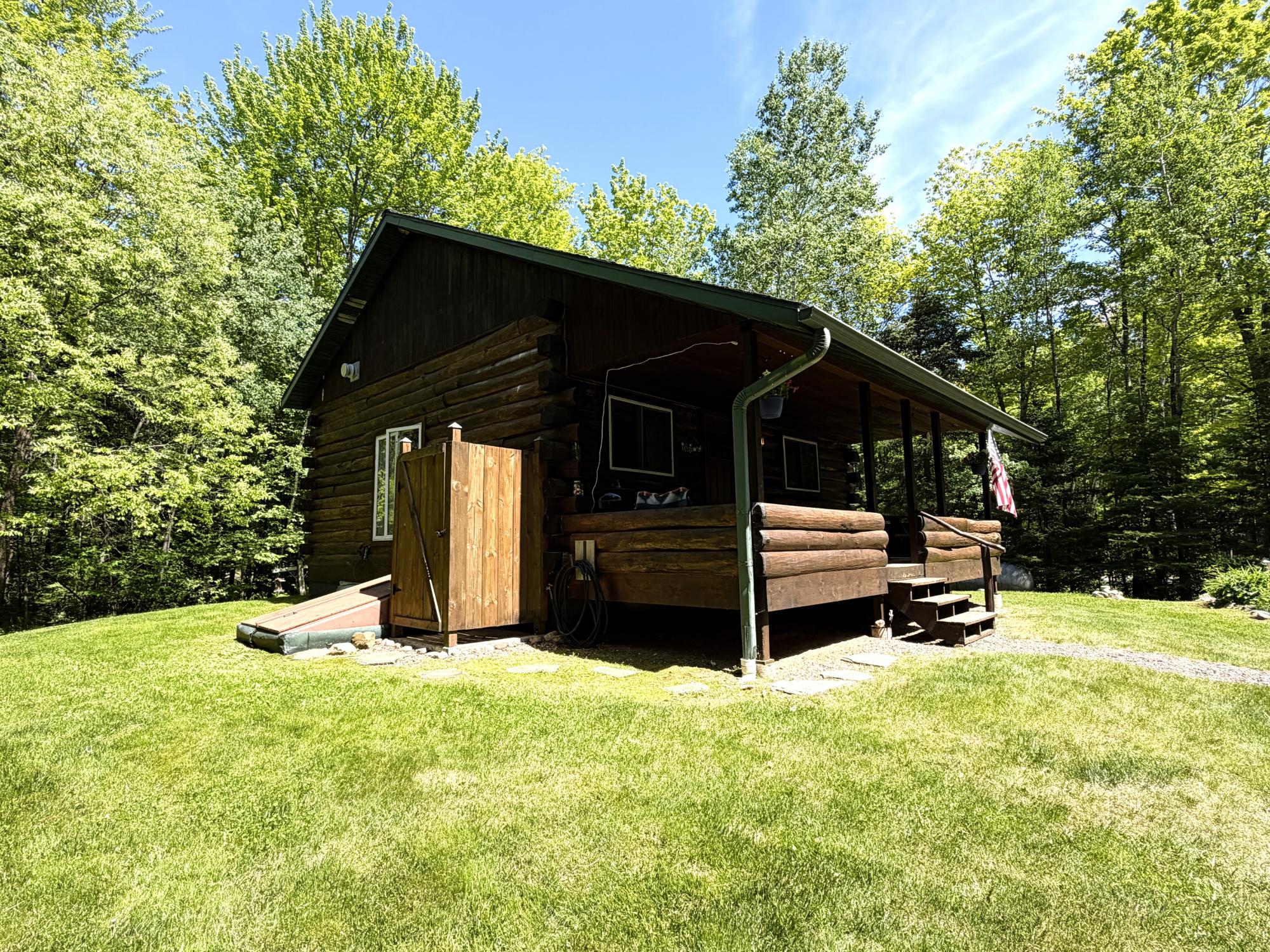 W6980 DAM RD