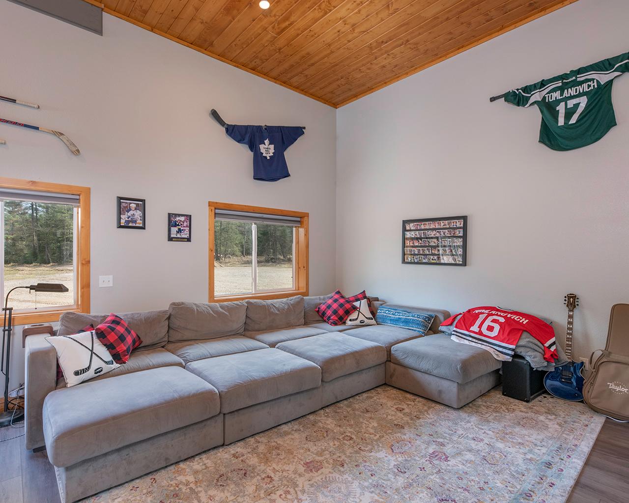 3842 QUIET PINES TR