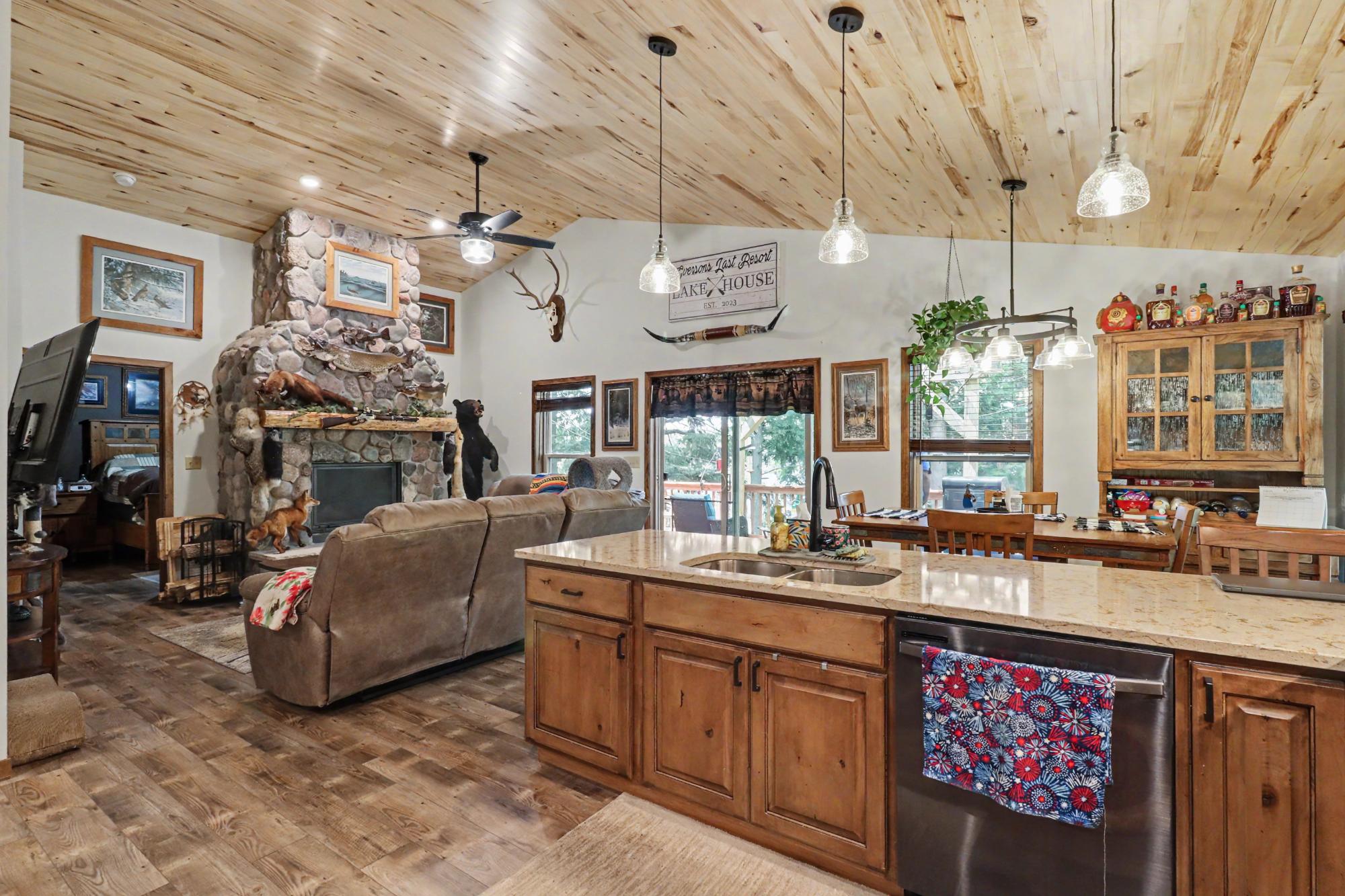 19792 THOUSAND ISLAND LAKE RD