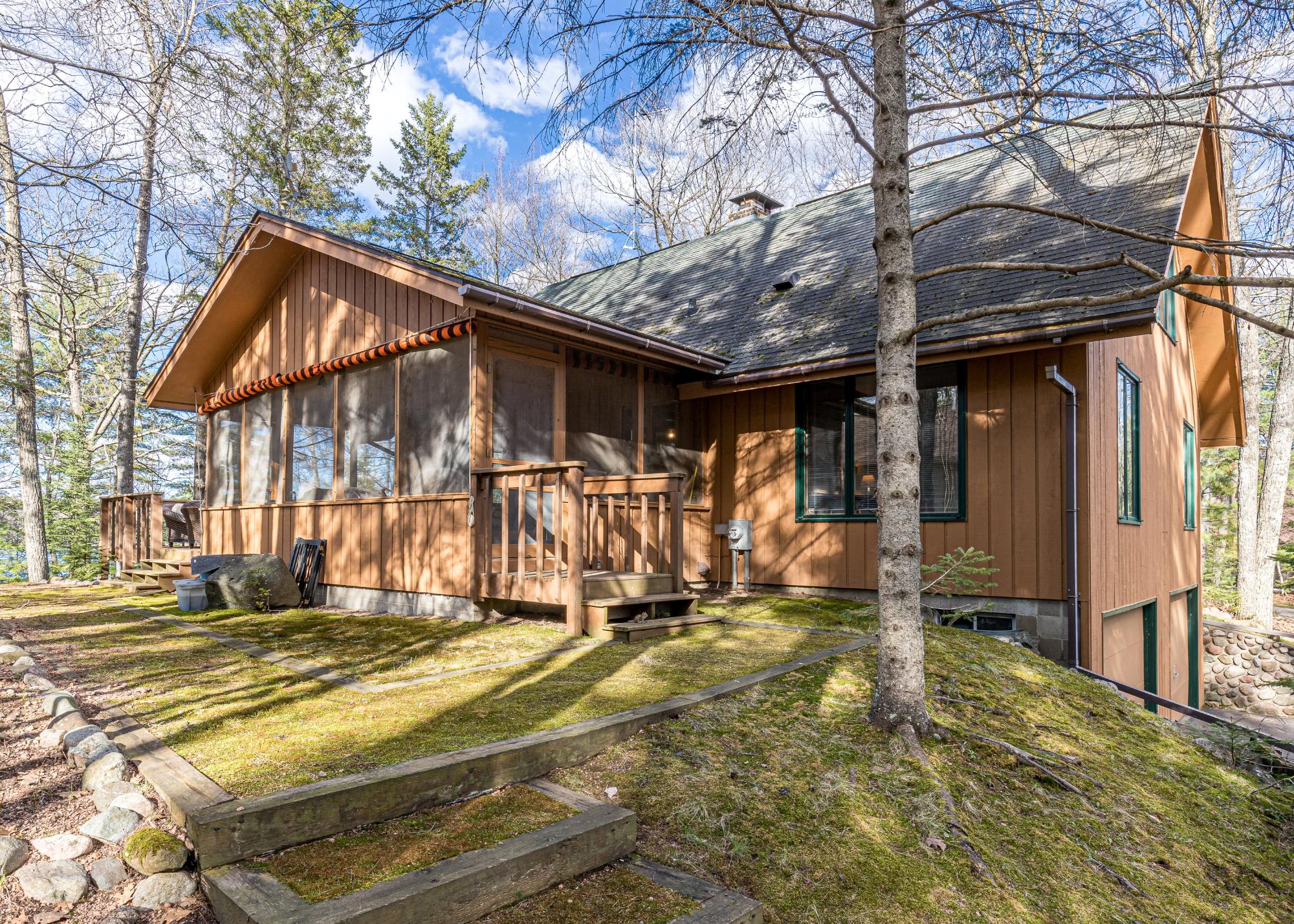 10170 CHIPPEWA TR