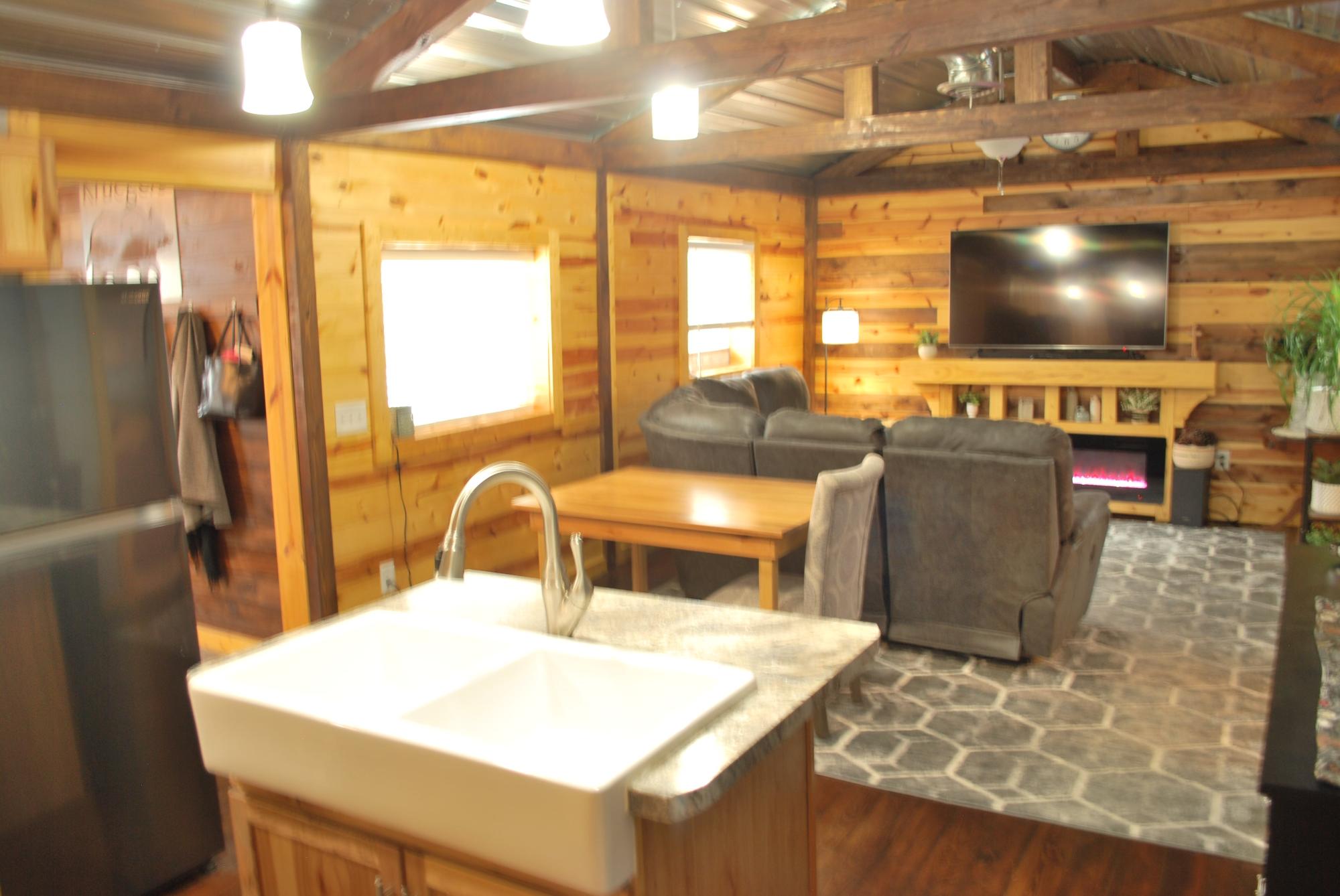 8341 KEITH SIDING RD