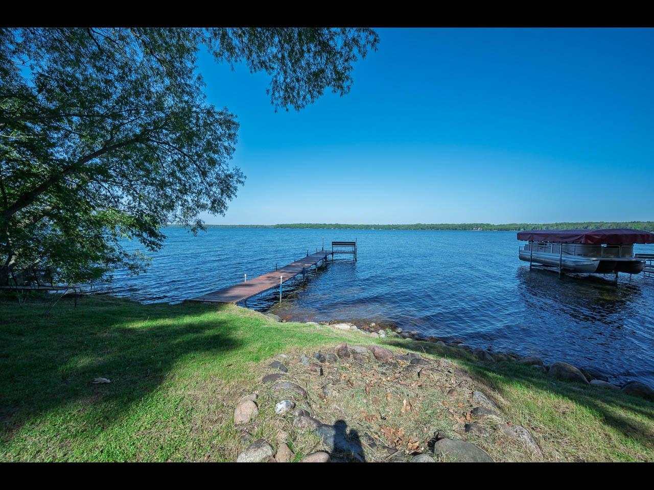 2399 GOLDFINCH LN