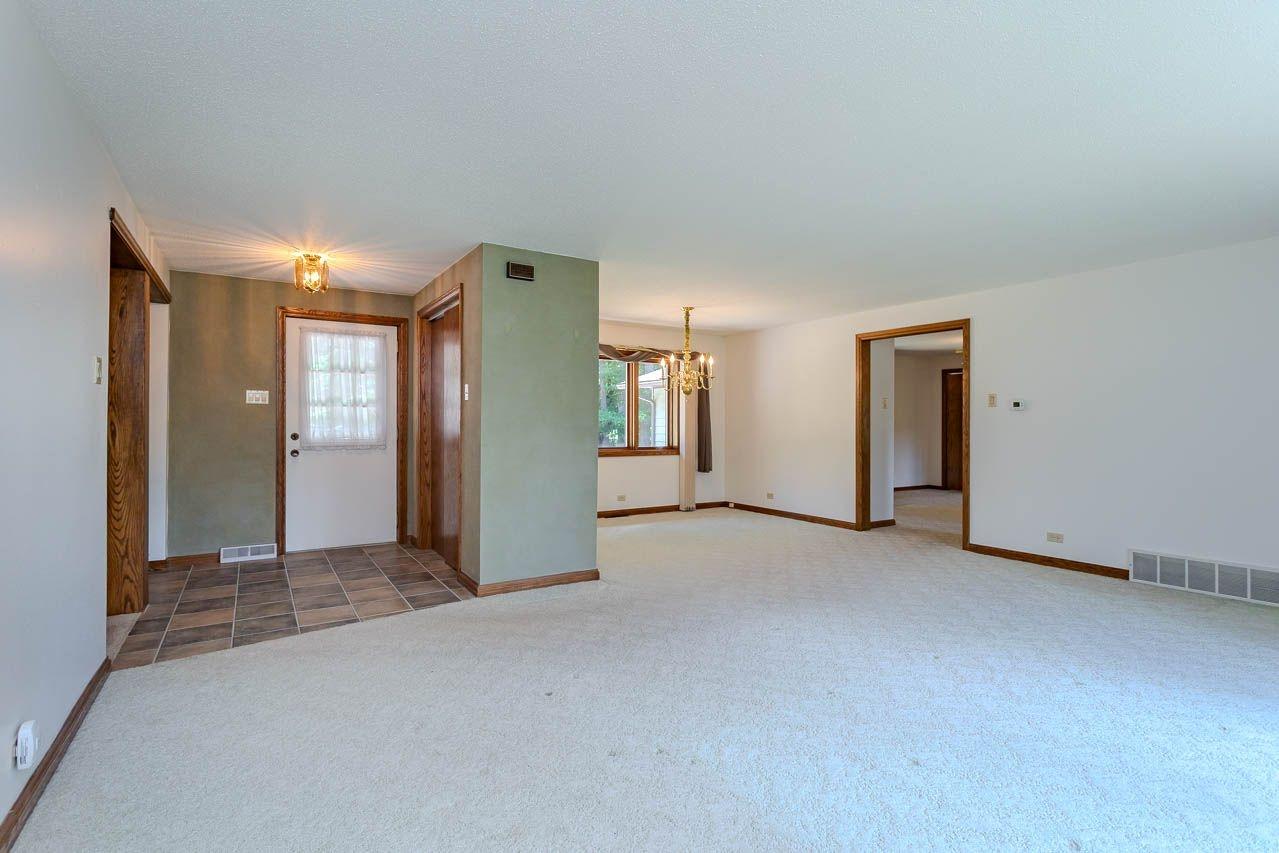 7273 ROSE-LEN CT W