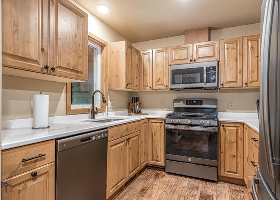 8521 DR PINK DR, MINOCQUA, WI 54548 - Image ef74fdfffbe5c0d125f2d13e731827da/4089417083