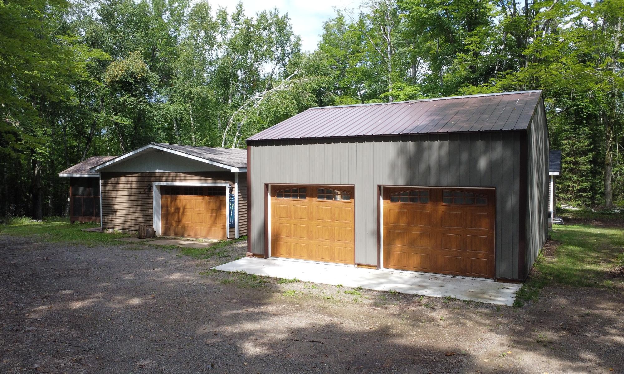 N7577 CENTENNIAL DR