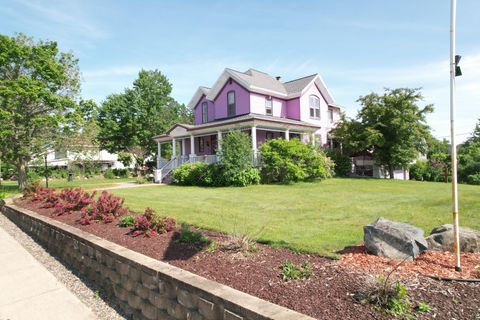 227 MERRILL AVE W Tomahawk WI 54487