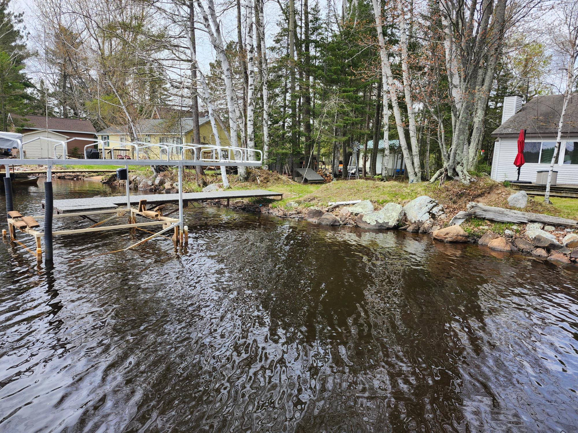 N10428 SOLBERG LAKE RD W