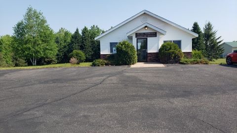 W10610 CLINIC ST Elcho WI 54428