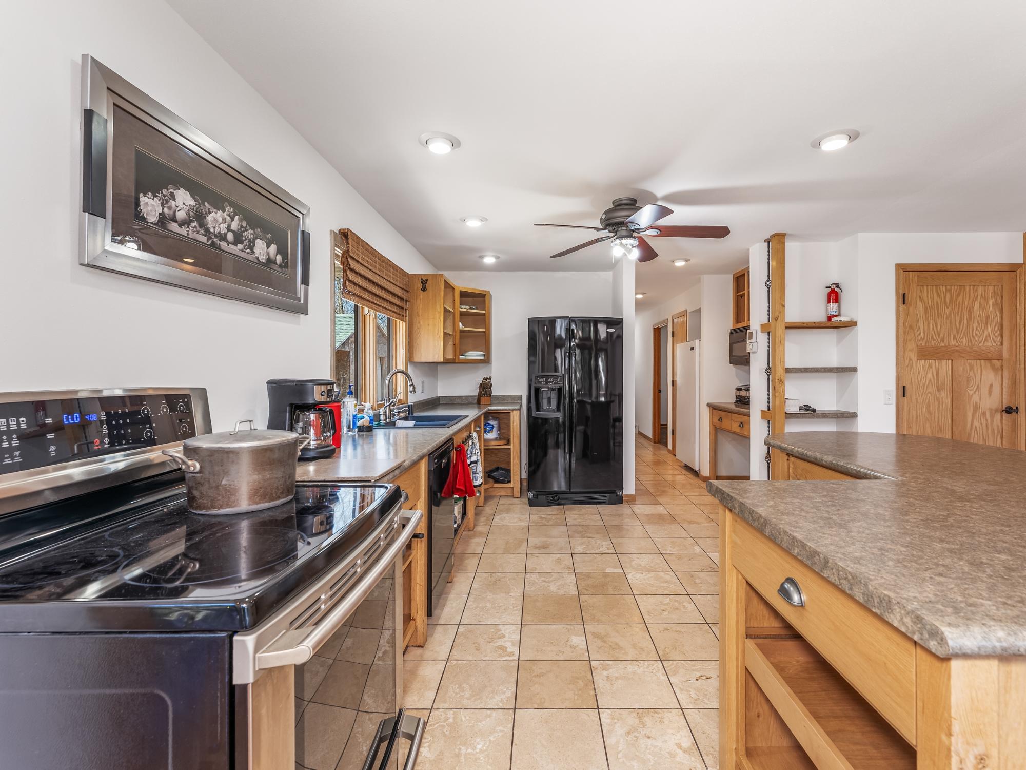 7182 TIMBER LN
