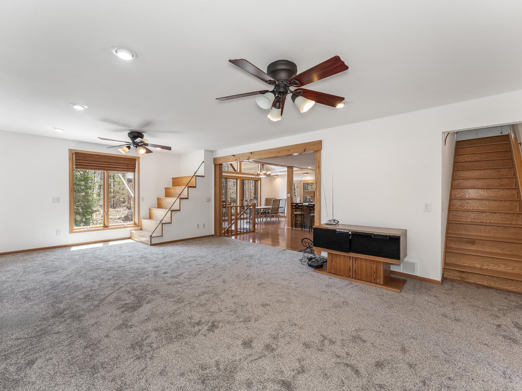7182 TIMBER LN