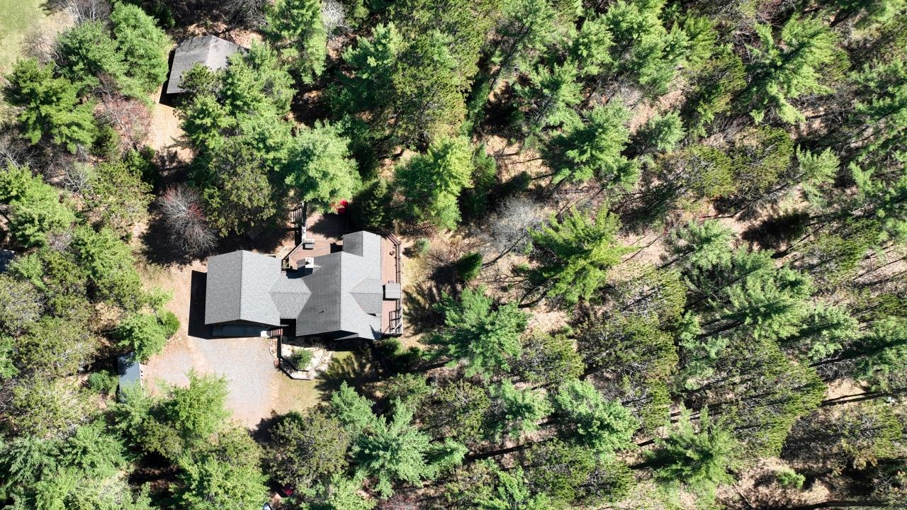 2962 PINE CREST LN +3 acres