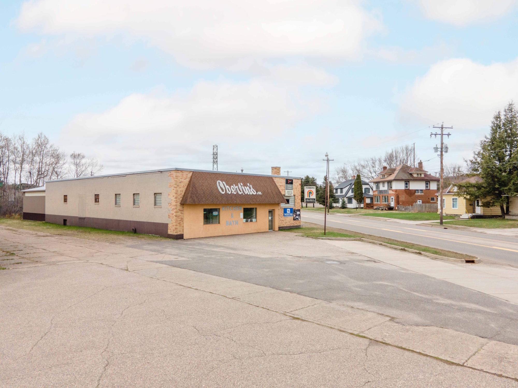 Photo 1 of 43 — 32 4TH AVE N, Iron River, MI 49935
