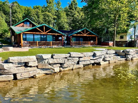 N9783 CRYSTAL LAKE RD Pickerel WI 54465